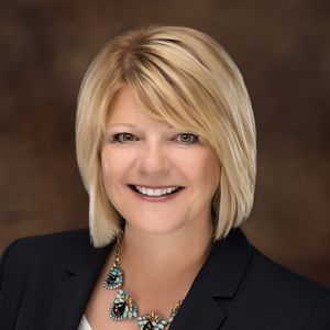 Meet your Posher, Debbie